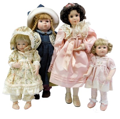 Lot 138 - Dolls, including Georgetown Collection dolls,...