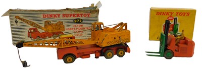 Lot 341 - A Dinky Supertoys diecast 20-ton lorry mounted...