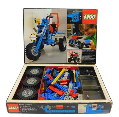 Lot 505 - A Lego 857 set, boxed.