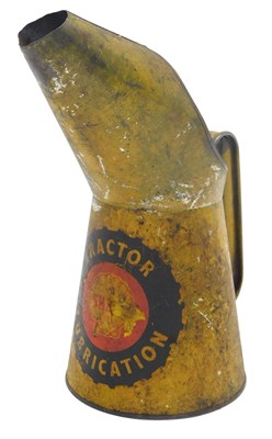 Lot 18 - A Shell tractor lubrication one quart oil can.