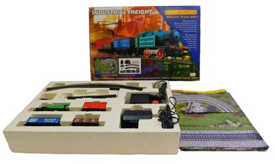 Lot 352 - Hornby Railways OO gauge train set Industrial...