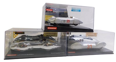 Lot 398 - Carrera Evolution slot cars, including 27356...