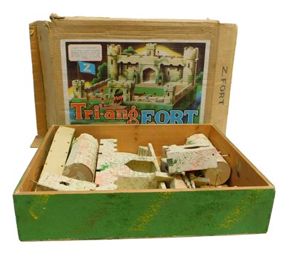 Lot 407 - A Lions Brothers Limited  Tri-ang fort, boxed.