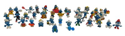 Lot 410 - Schleich Peyo The Smurfs figurines, including...