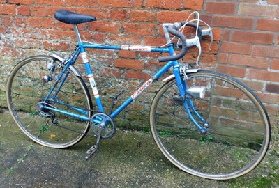 Lot 76 - A Falcon racing bike, in blue trim.