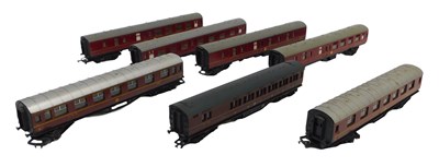 Lot 437 - Tri-ang and Hornby OO gauge coaches, including...
