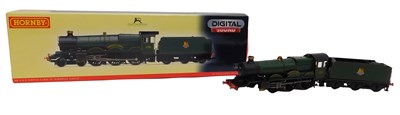 Lot 719 - A Hornby OO gauge Castle Class locomotive...