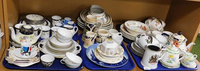 Lot 2009 - A quantity of part tea services, including...