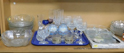 Lot 2005 - A quantity of glass serving dishes, tableware,...