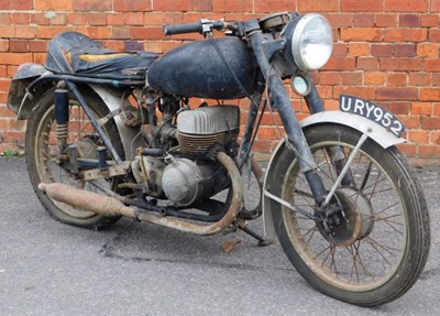 Lot 2A - An Excelsior motorcycle, Registration URY 952,...