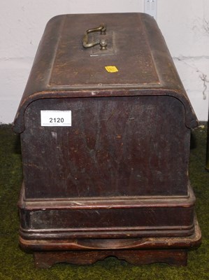 Lot 2120 - An American titled Domestic Manual Sewing...