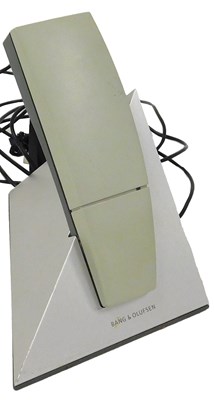 Lot 191 - A Bang & Olufsen BeoCom 6000 portable...