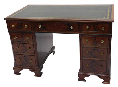 Lot 360 - A late 19thC/ early 20thC Maple and Co...