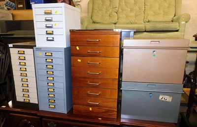 Lot 1040 - A quantity of Bisley storage cabinets,...