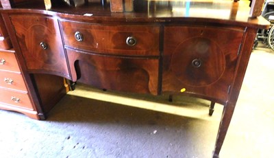 Lot 1121 - A Georgian style mahogany serpentine fronted...