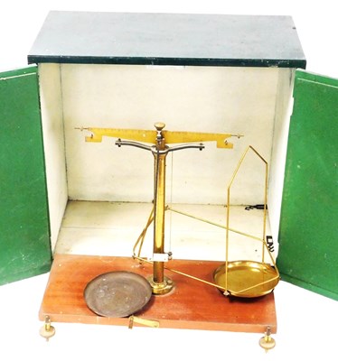 Lot 423 - A set of brass balance scales, to weight up to...