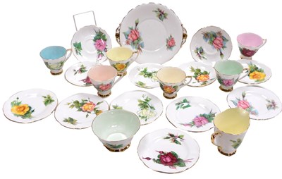 Lot 412 - A mid century Roslyn china porcelain...