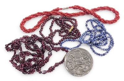 Lot 450 - A group of costume jewellery necklaces, to...