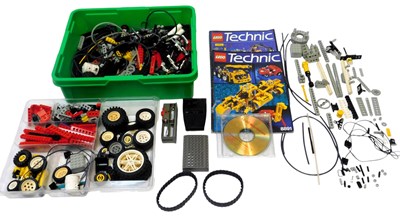 Lot 766 - Various part Lego Technics sets, instruction...