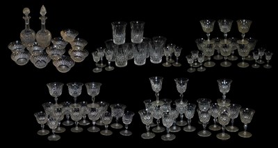 Lot 463 - A suite of early 20thC table glassware,...
