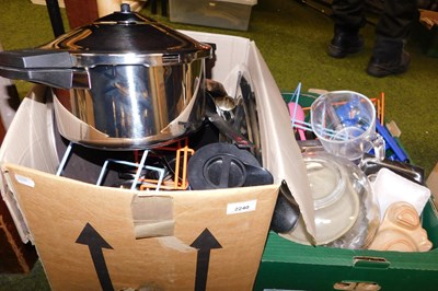 Lot 2240 - Kitchenalia, including a Kuhn Rikon Duomatic...
