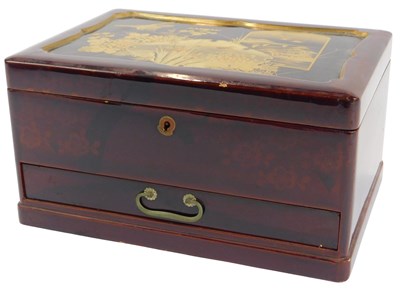 Lot 174 - A 20thC Japanese lacquered jewellery box, the...