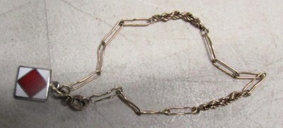 Lot 2237 - A 9ct fancy link bracelet, oval link...