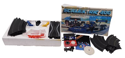 Lot 1186 - A Scalextric 400 car racing set, boxed,...