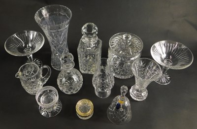 Lot 1448 - A collection of Royal Doulton crystal, to...
