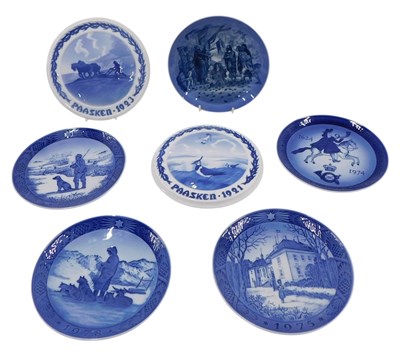 Lot 1470 - Various Royal Copenhagen calendar plates, and...