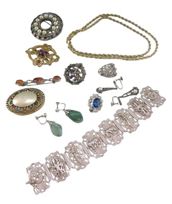Lot 1016 - Silver and costume jewellery, including...