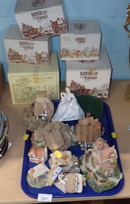 Lot 3021 - A group of Lilliput lane and other cottages,...
