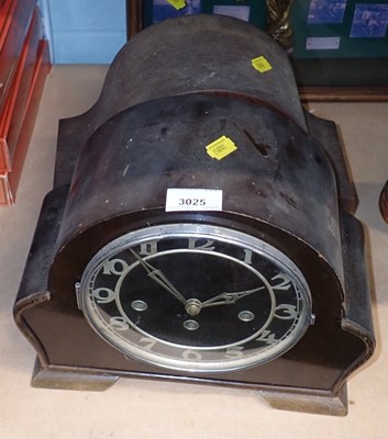 Lot 3025 - An oak cased mantel clock, with Arabic numeral...
