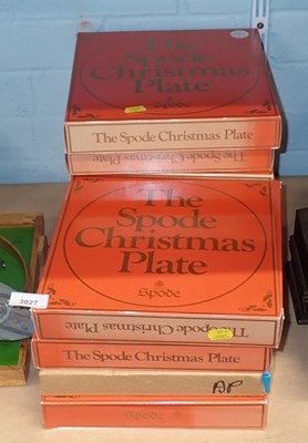 Lot 3027 - A group of Spode Christmas plates, boxed.