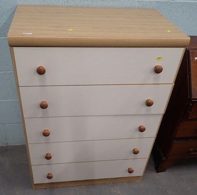 Lot 2516 - A five drawer chest.