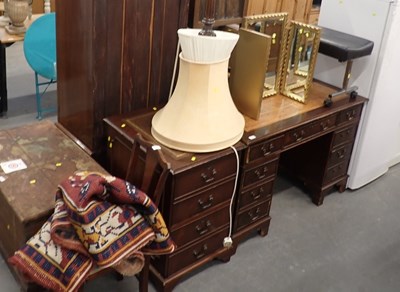 Lot 2532 - A group of furniture, to include a mahogany...