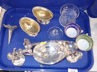 Lot 3114 - Plated wares, to include sauce boat, trumpet...