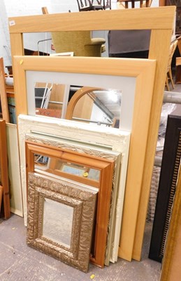 Lot 2561 - An oak framed wall mirror, 123cm x...