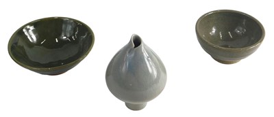 Lot 512 - A studio pottery droplet shaped vase with sang...