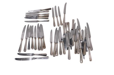 Lot 537 - A quantity of silver plated cutlery, to...