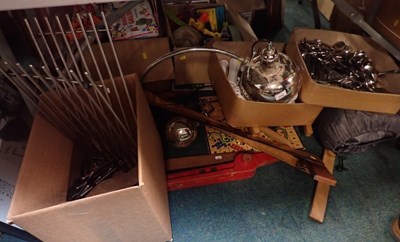 Lot 3152 - General household effects, to include table...