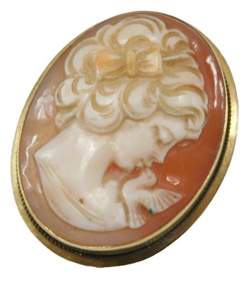 Lot 456 - A shell cameo brooch, bust portrait of a lady...