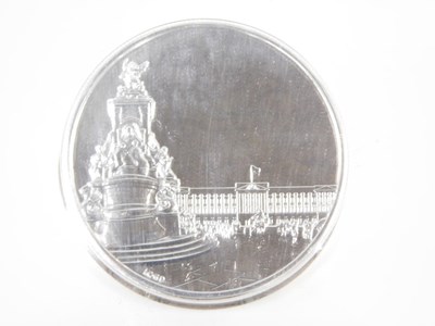 Lot 552 - A Royal Mint one hundred pound fine silver...