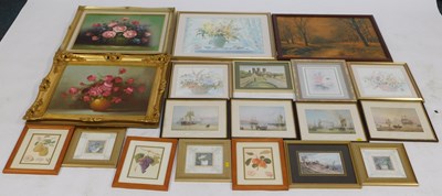 Lot 2023 - A group of pictures and prints, mostly gilt...