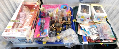 Lot 2039 - Spice Girls memorabilia, including dolls,...
