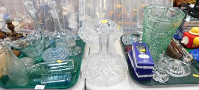 Lot 2078 - Glassware, including decanters, cut glass to...