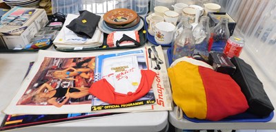 Lot 2088 - Assorted items, to include ceramic plate,...