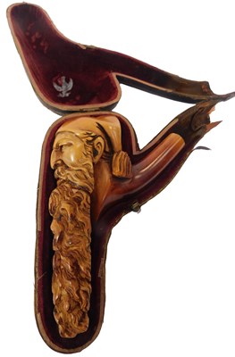 Lot 396 - A 19thC meerschaum pipe, modelled as a bearded...
