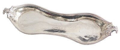 Lot 817 - A George III silver snuffer tray, of hourglass...
