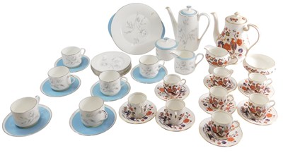 Lot 915 - An Aynsley Bird of Paradise pattern part...